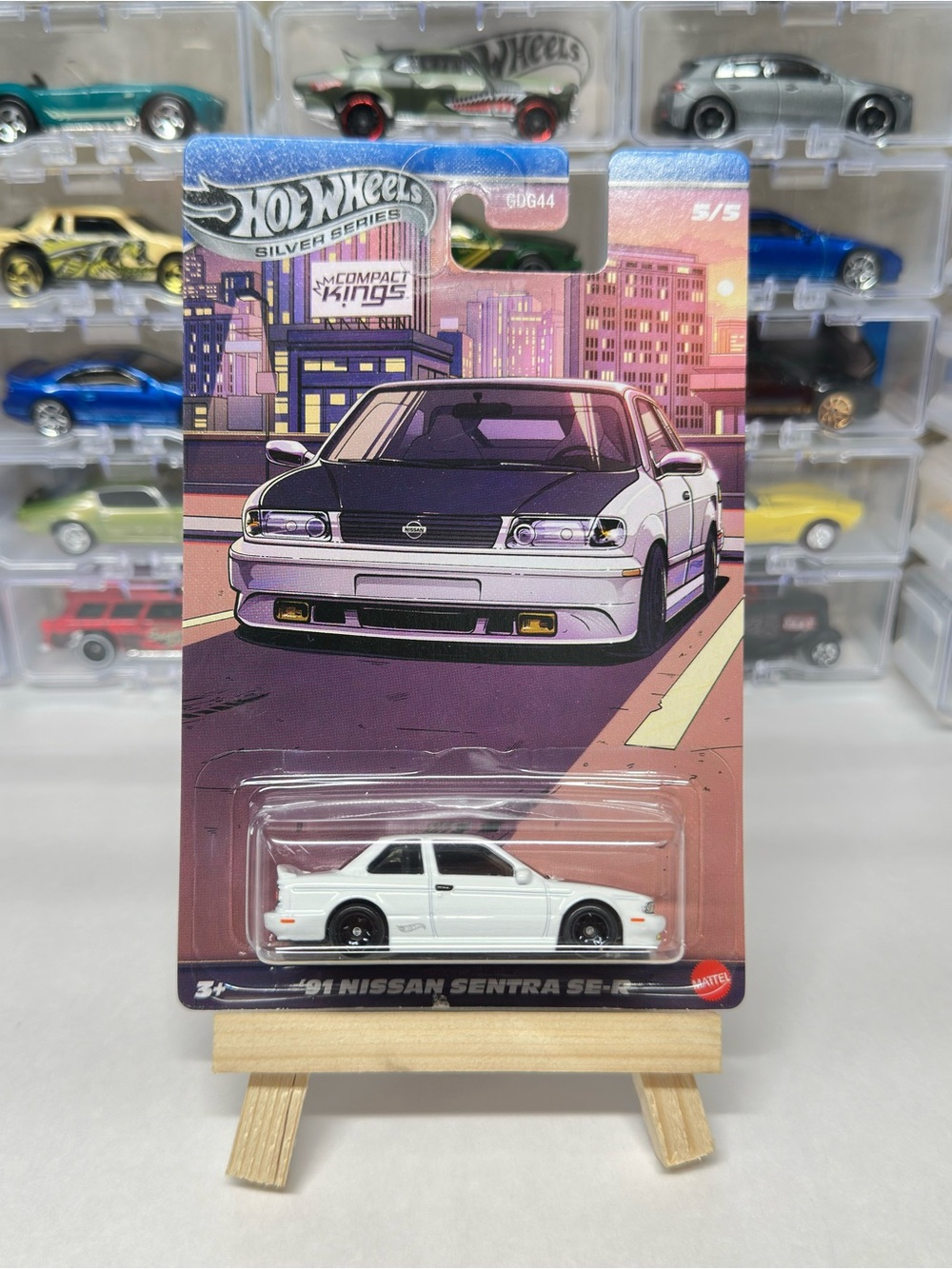 Hot Wheels 1991 Nissan Sentra SE-R Toy Car - White